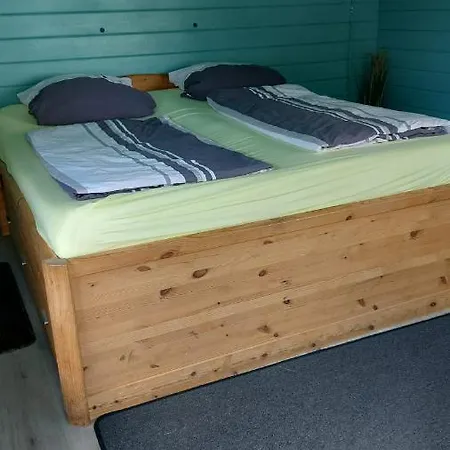 Urlaub Machen Im Großen Garten Direkt Am Kinderparadis Irrland * Kevelaer