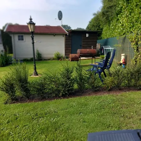 Urlaub Machen Im Großen Garten Direkt Am Kinderparadis Irrland Kevelaer