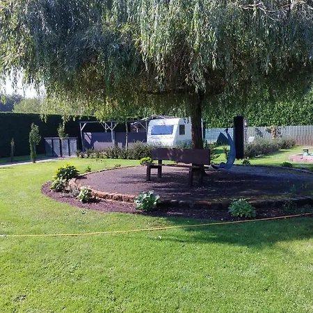 Campingplatz Urlaub Machen Im Großen Garten Direkt Am Kinderparadis Irrland *