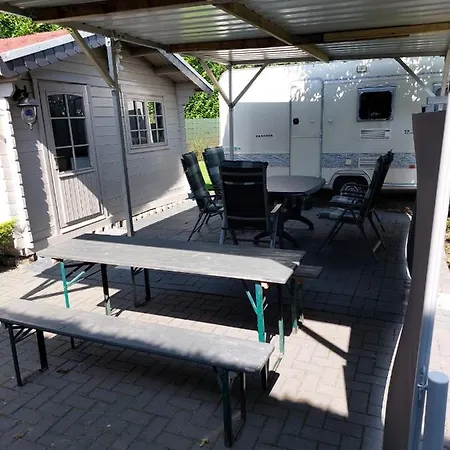 Campingplatz Urlaub Machen Im Großen Garten Direkt Am Kinderparadis Irrland *