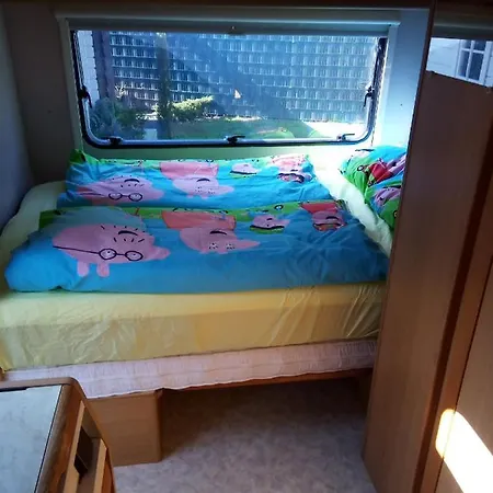 Campingplatz Urlaub Machen Im Großen Garten Direkt Am Kinderparadis Irrland