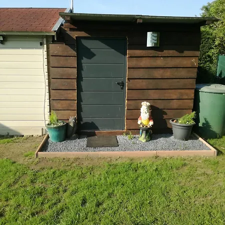 Campingplatz Urlaub Machen Im Großen Garten Direkt Am Kinderparadis Irrland *